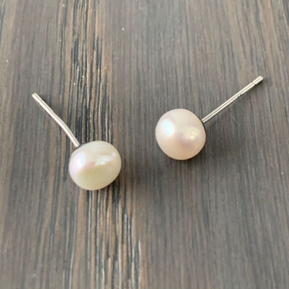Small Genuine Freshwater Cultured Pearl Stud Earrings, Sterling Silver 925, Gift - Picture 3 of 9
